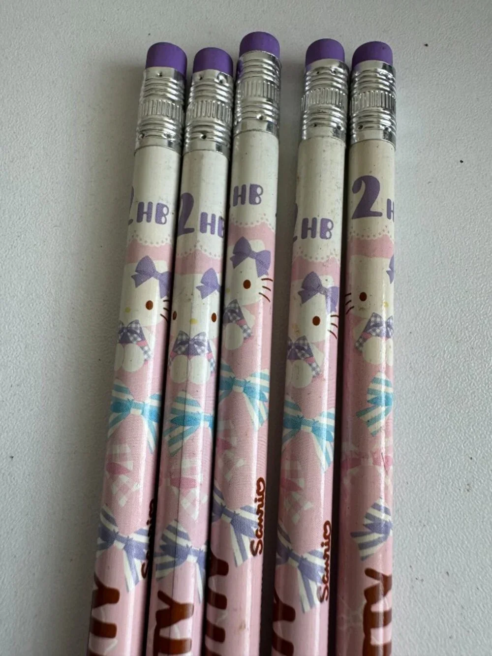 Sanrio Hello Kitty HB #2 Pencil Set of 5 2012 Made in Taiwan Kawaii